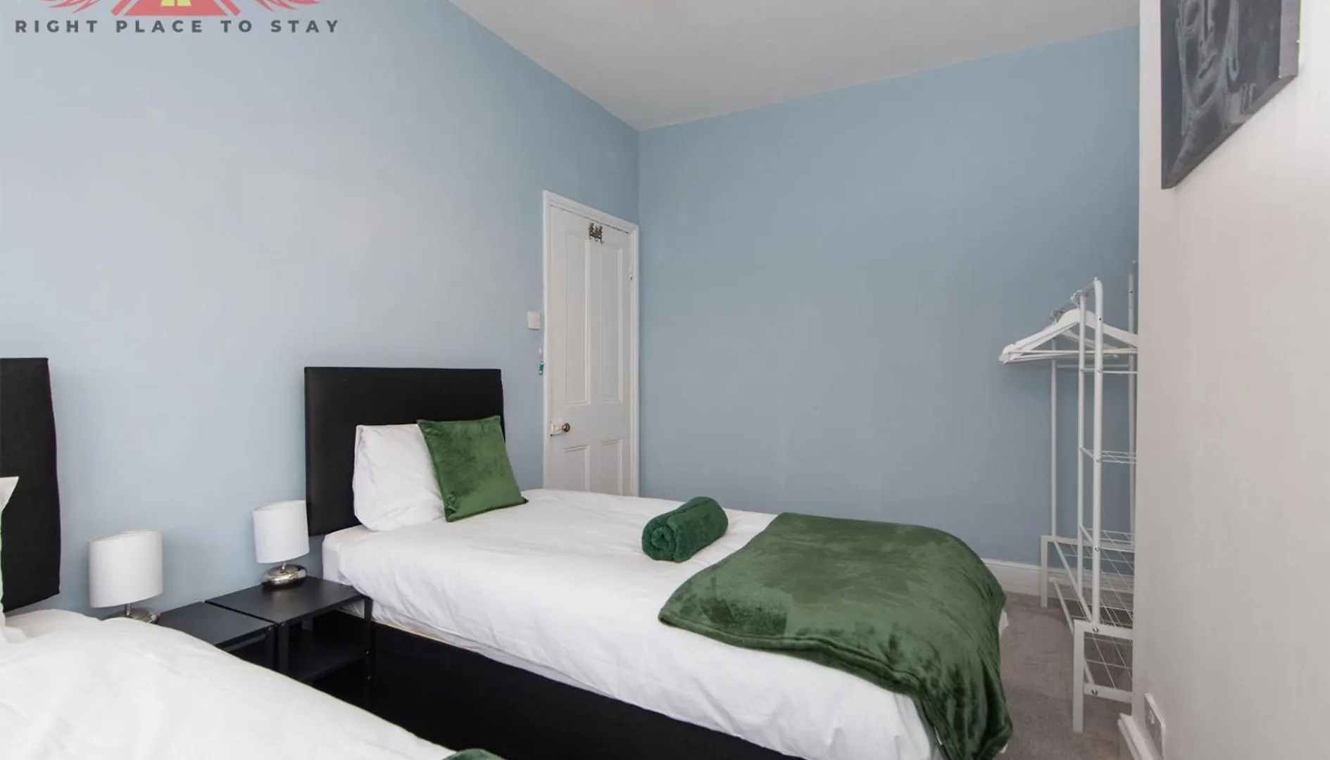 Modern 3-Bed Home Near Darlington Centre - Garden And Parking 0*, 达灵顿
